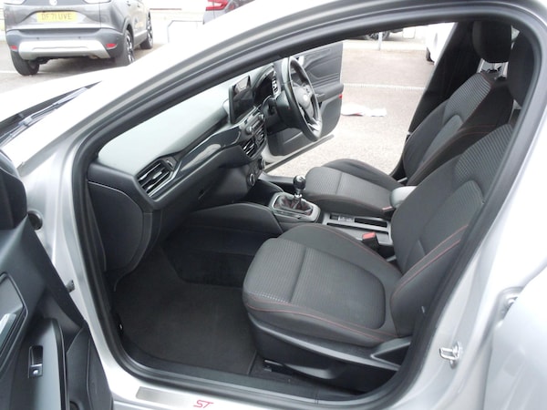 Used Ford Focus 2021 for sale - 76214942: Photo 22