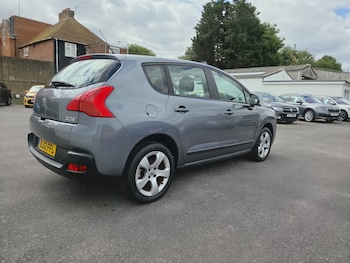Used Peugeot 3008 2012 for sale - 79360093: Photo