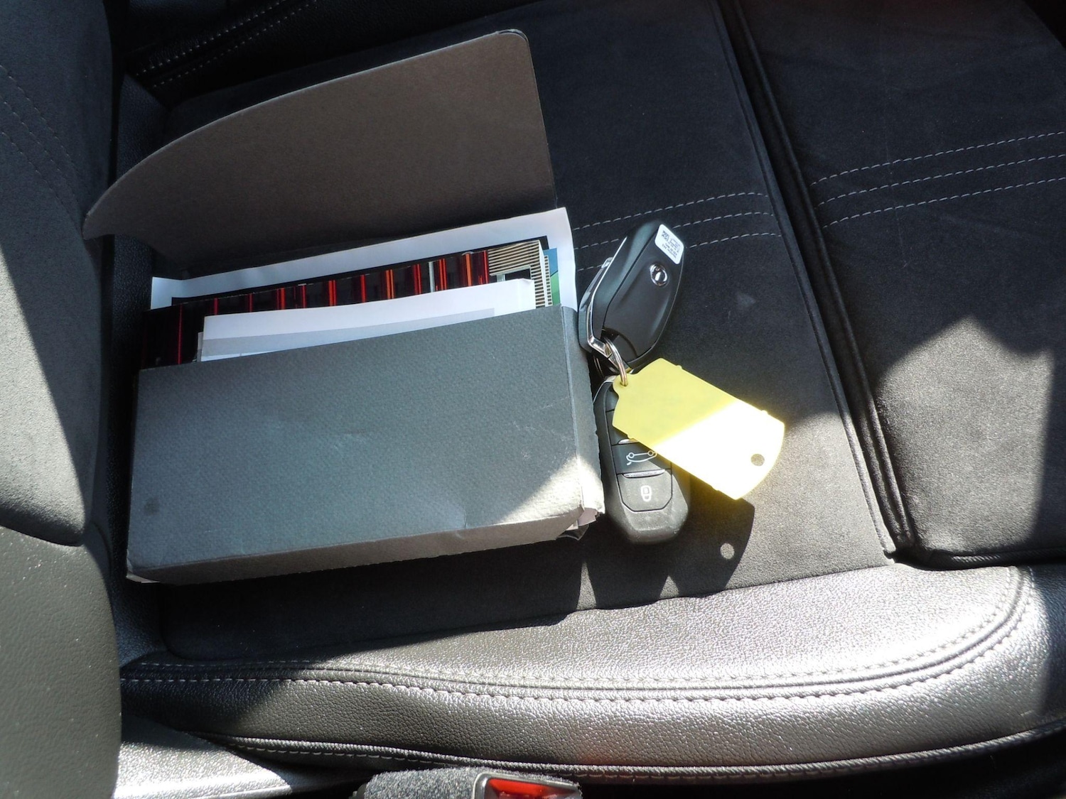 Used Vauxhall Crossland 2022 for sale - 76486801: Photo 28