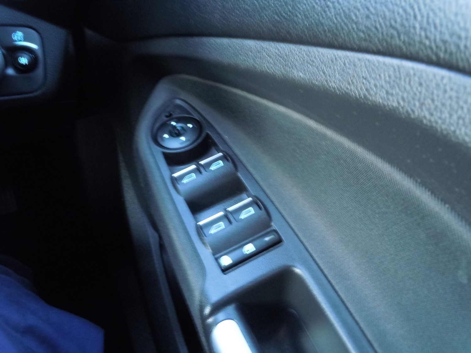 Used Ford C-Max 2017 for sale - 76699287: Photo 21