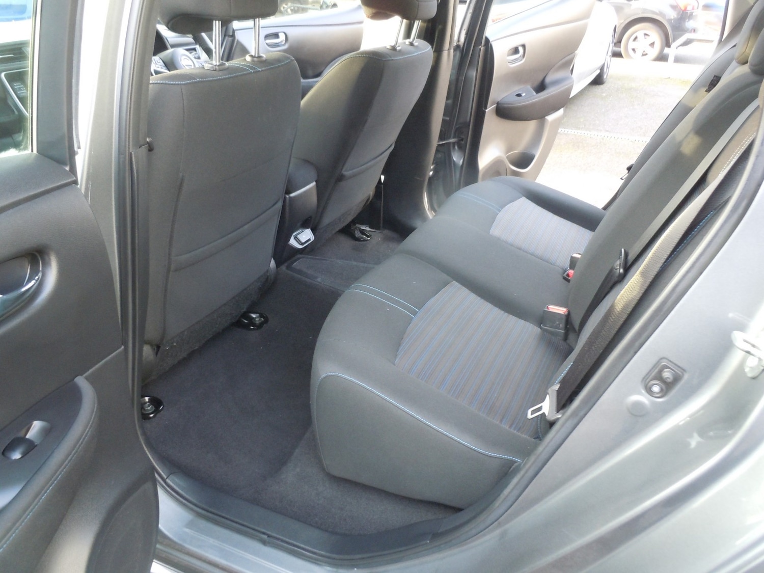 Used Nissan Leaf 2022 for sale - 77225221: Photo 7