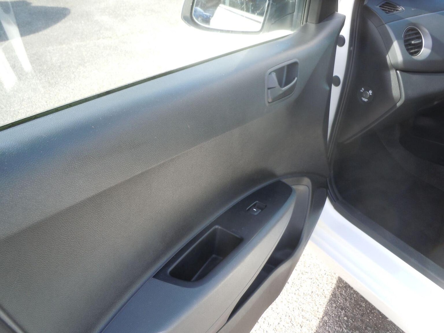 Used Hyundai i10 2018 for sale - 76640058: Photo 13