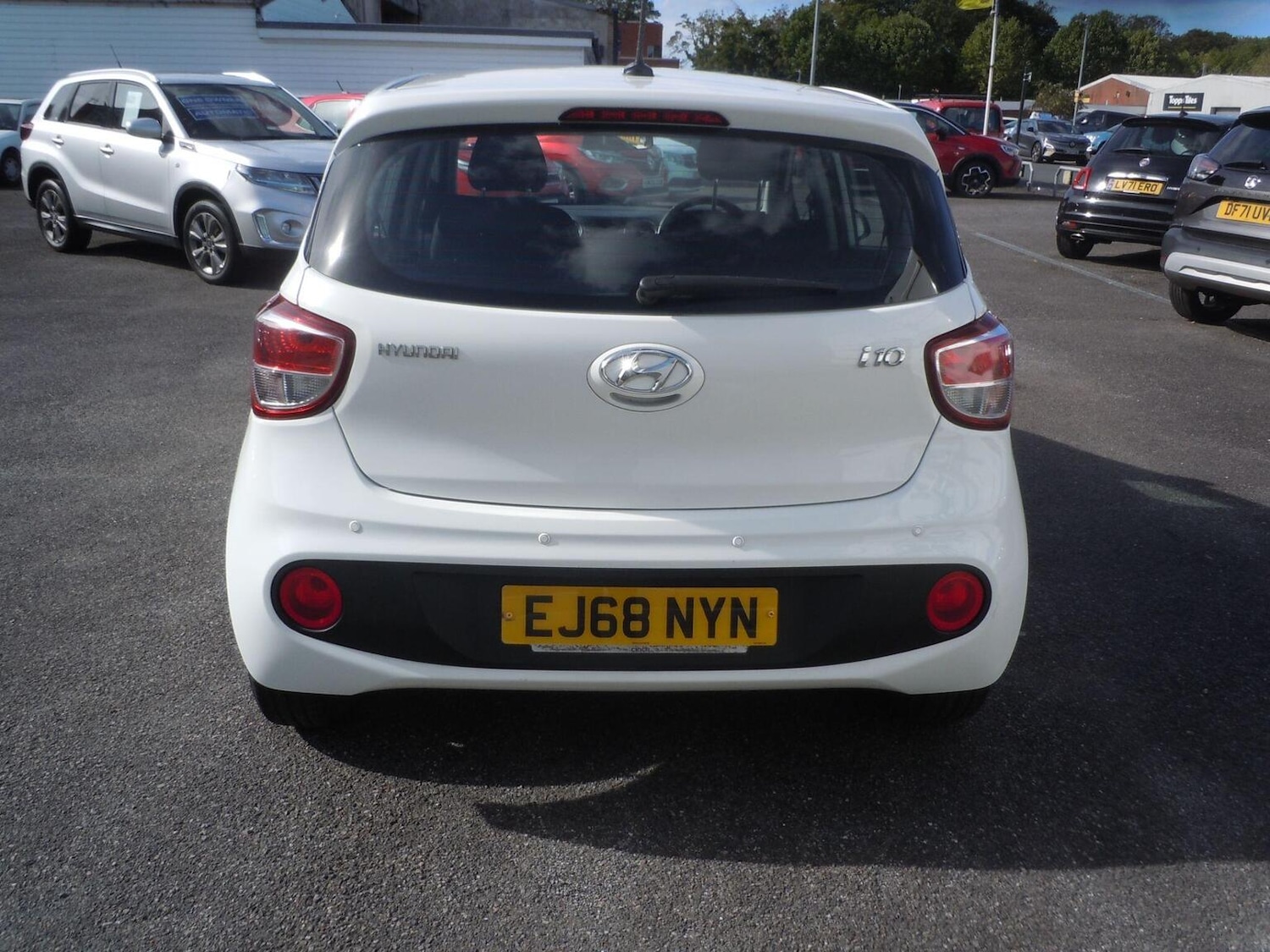 Used Hyundai i10 2018 for sale - 76640058: Photo 6