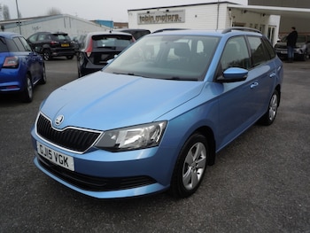 Used Skoda Fabia 2015 for sale - 77749929: Photo