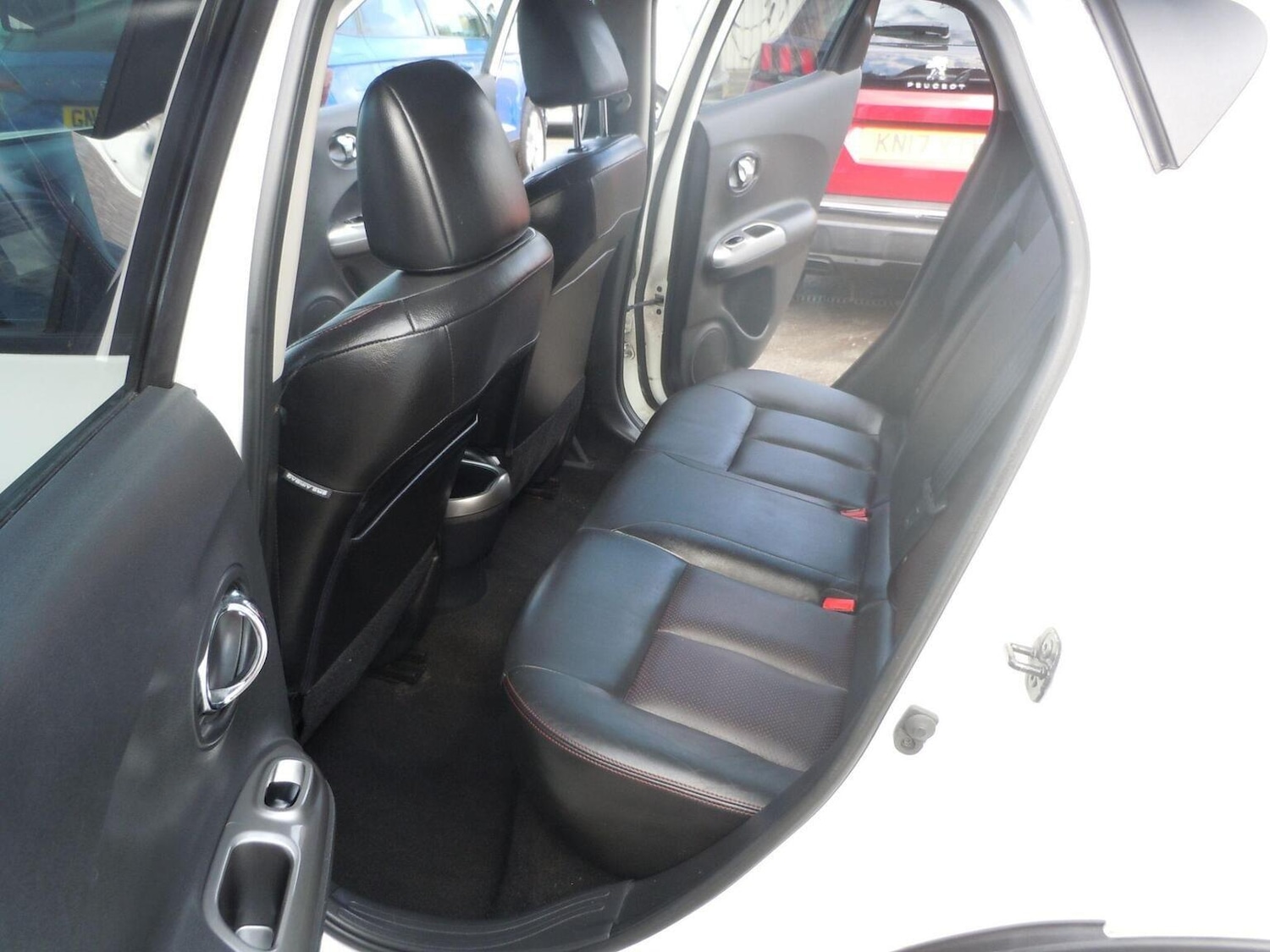 Used Nissan Juke 2012 for sale - 76456947: Photo 12