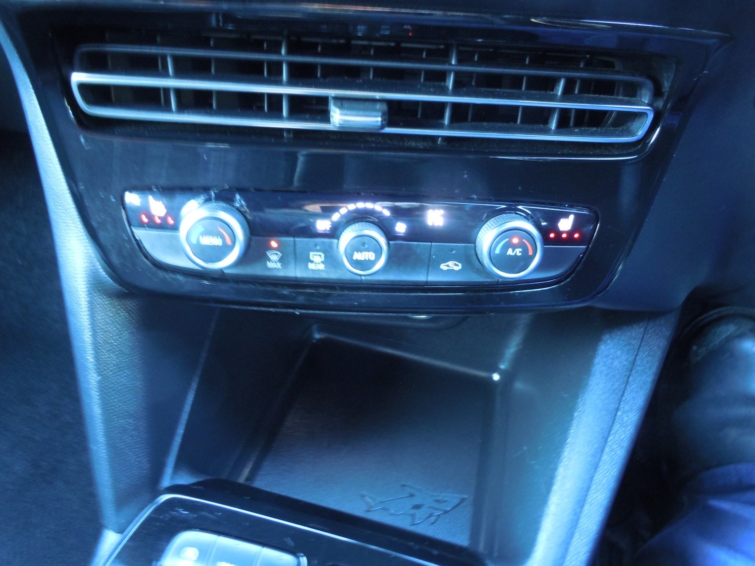 Used Vauxhall Mokka 2022 for sale - 77073064: Photo 18