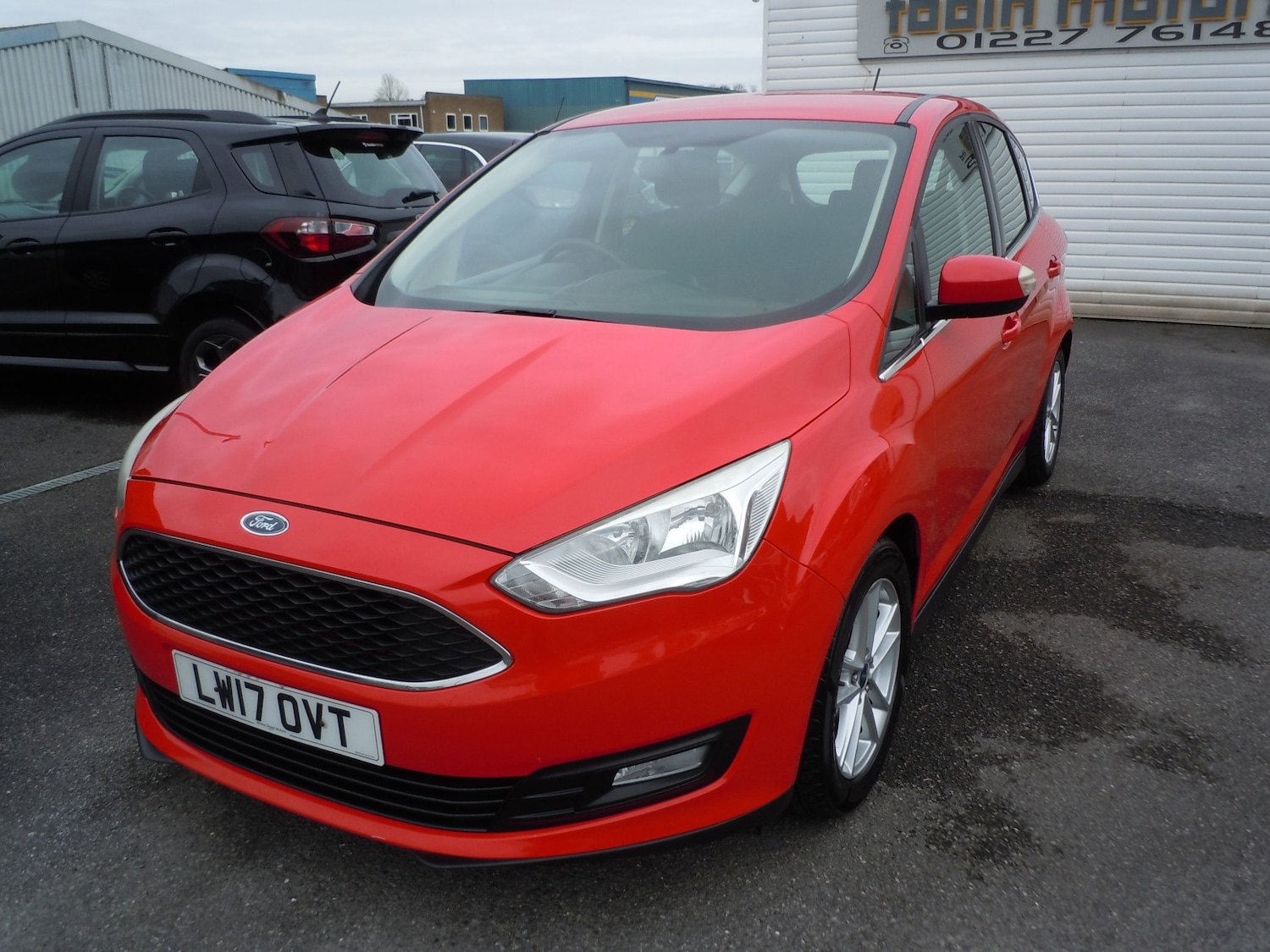 Used Ford C-Max 2017 for sale - 77697526: Photo 3