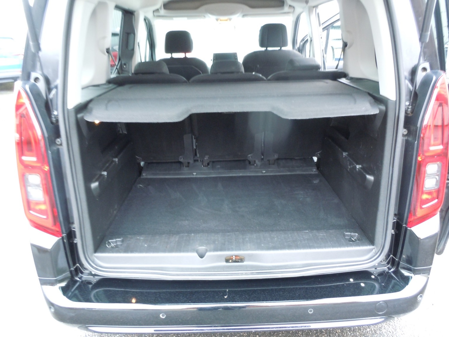 Used Vauxhall Combo Life 2022 for sale - 76725588: Photo 21