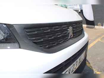 Used Peugeot Partner 2023 for sale - 79315984: Photo