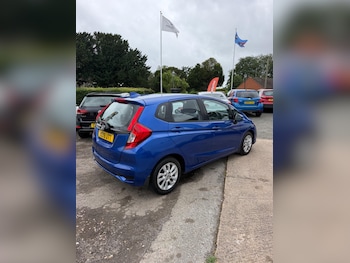 Used Honda Jazz 2018 for sale - 79316821: Photo