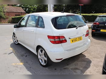 Used Mercedes-Benz B Class 2010 for sale - 79475320: Photo