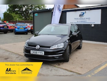 Used Volkswagen Golf 2018 for sale - 79316055: Photo