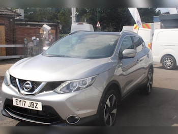 Used Nissan Qashqai 2017 for sale - 79316351: Photo