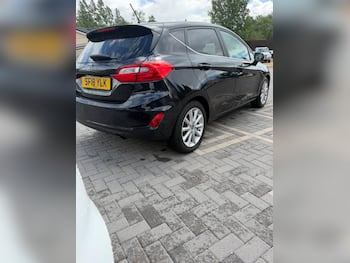 Used Ford Fiesta 2018 for sale - 79475638: Photo