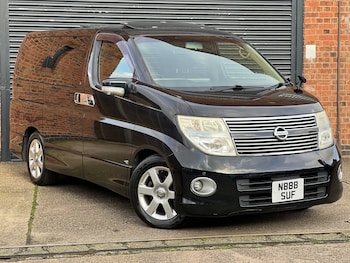 Used Nissan Elgrand 2019 for sale - 79424047: Photo