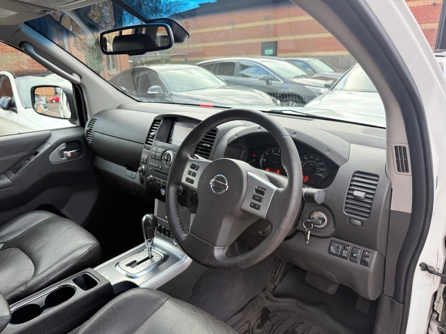 Used Nissan Navara 2012 for sale - 77695779: Photo 22