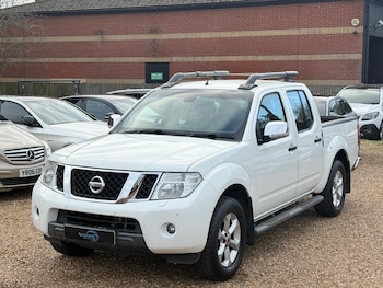 Used Nissan Navara 2012 for sale - 77695779: Photo