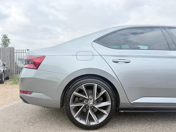 Used Skoda Superb 2020 for sale - 75658715: Photo 18