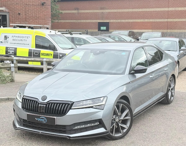 Used Skoda Superb 2020 for sale - 75658715: Photo 2