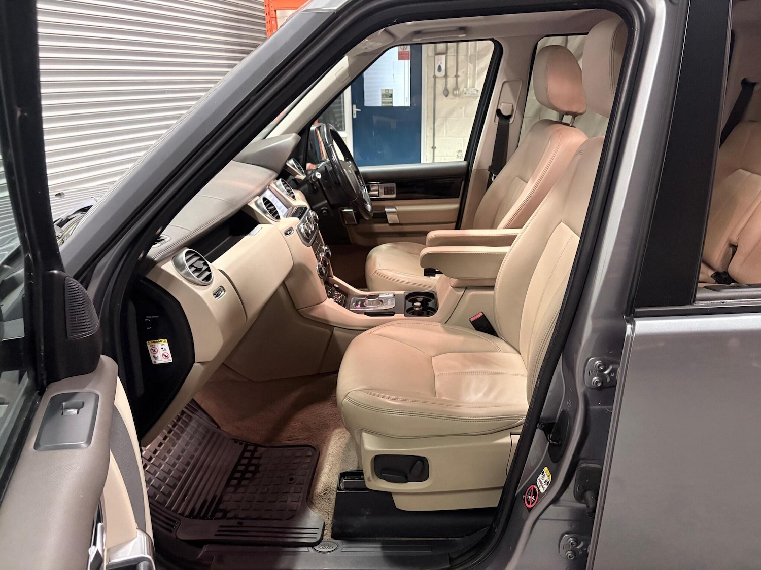 Used Land Rover Discovery 2011 for sale - 77084429: Photo 23