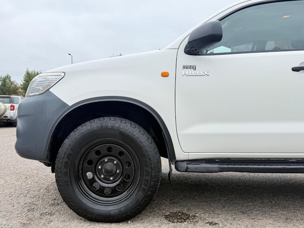 Used Toyota Hilux 2013 for sale - 76295895: Photo 19