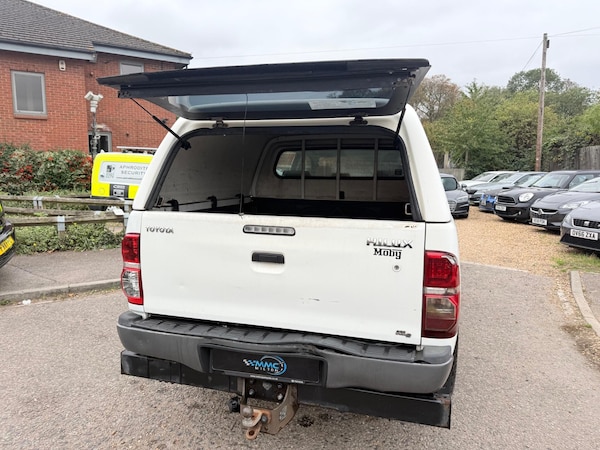Used Toyota Hilux 2013 for sale - 76295895: Photo 20
