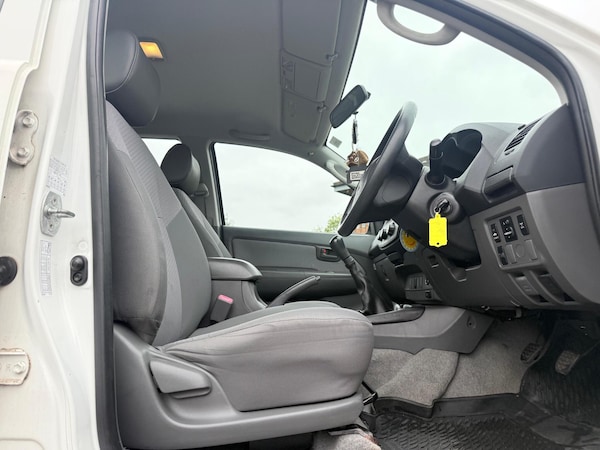 Used Toyota Hilux 2013 for sale - 76295895: Photo 25