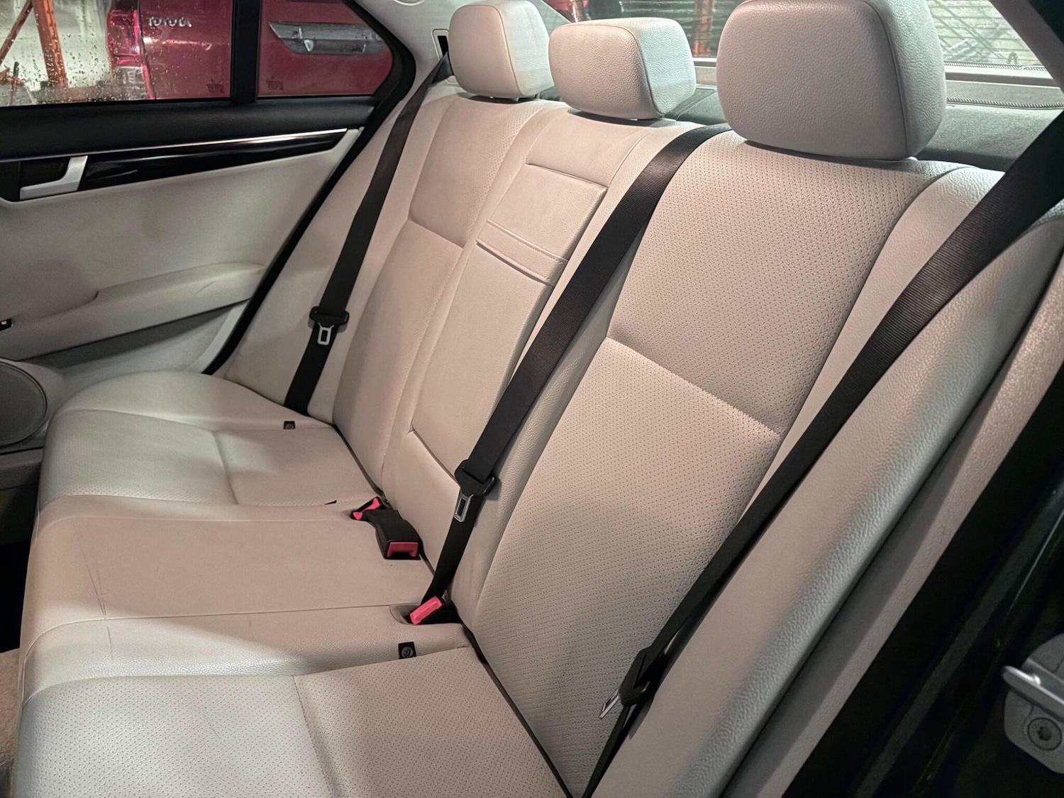 Used Mercedes-Benz C Class 2013 for sale - 77565132: Photo 16