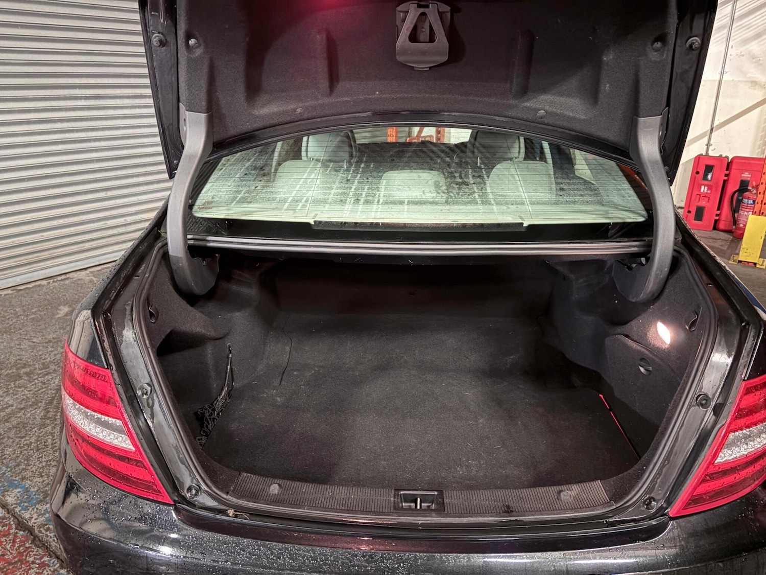 Used Mercedes-Benz C Class 2013 for sale - 77565132: Photo 29