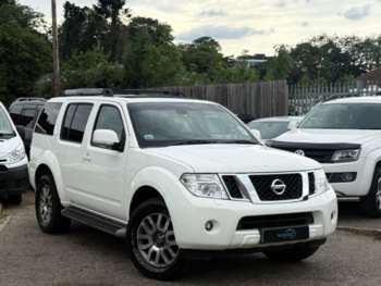 (11) - 2.5 dCi Tekna 4WD Euro 4 5dr