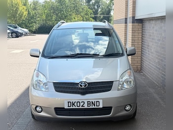 Used Toyota Corolla Verso 2002 for sale - 75867006: Photo