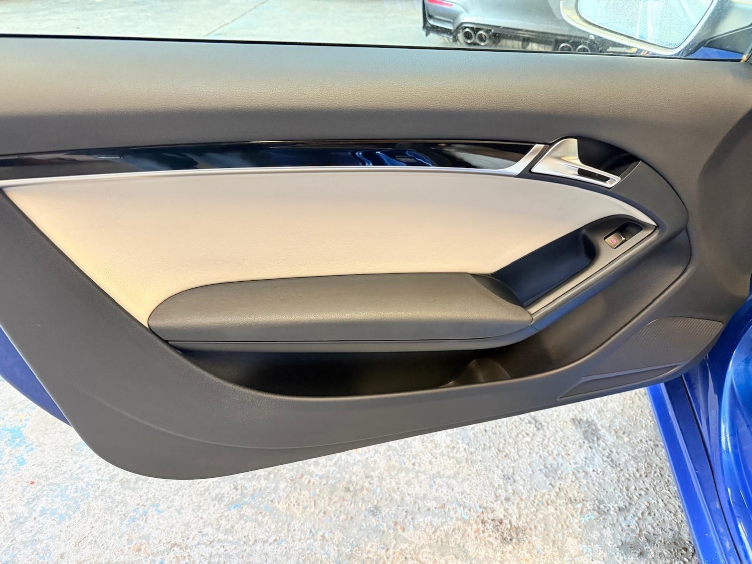 Used Audi RS5 2011 for sale - 77021271: Photo 19