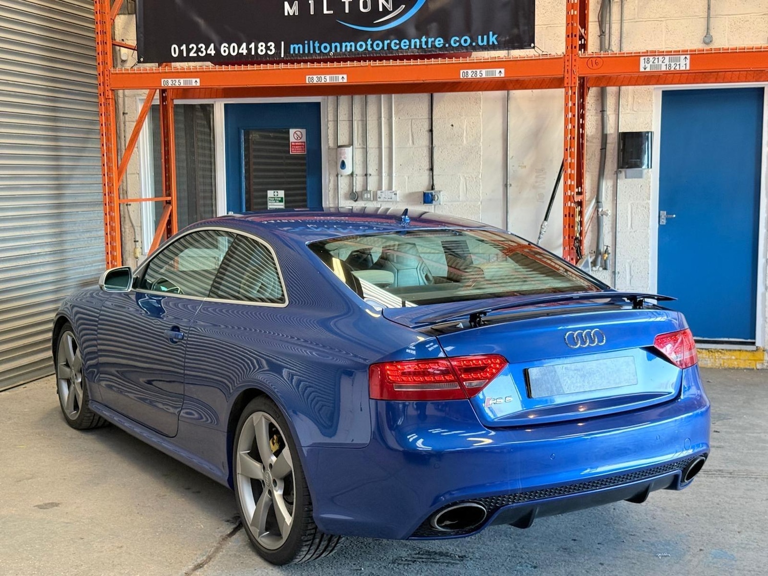 Used Audi RS5 2011 for sale - 77021271: Photo 5