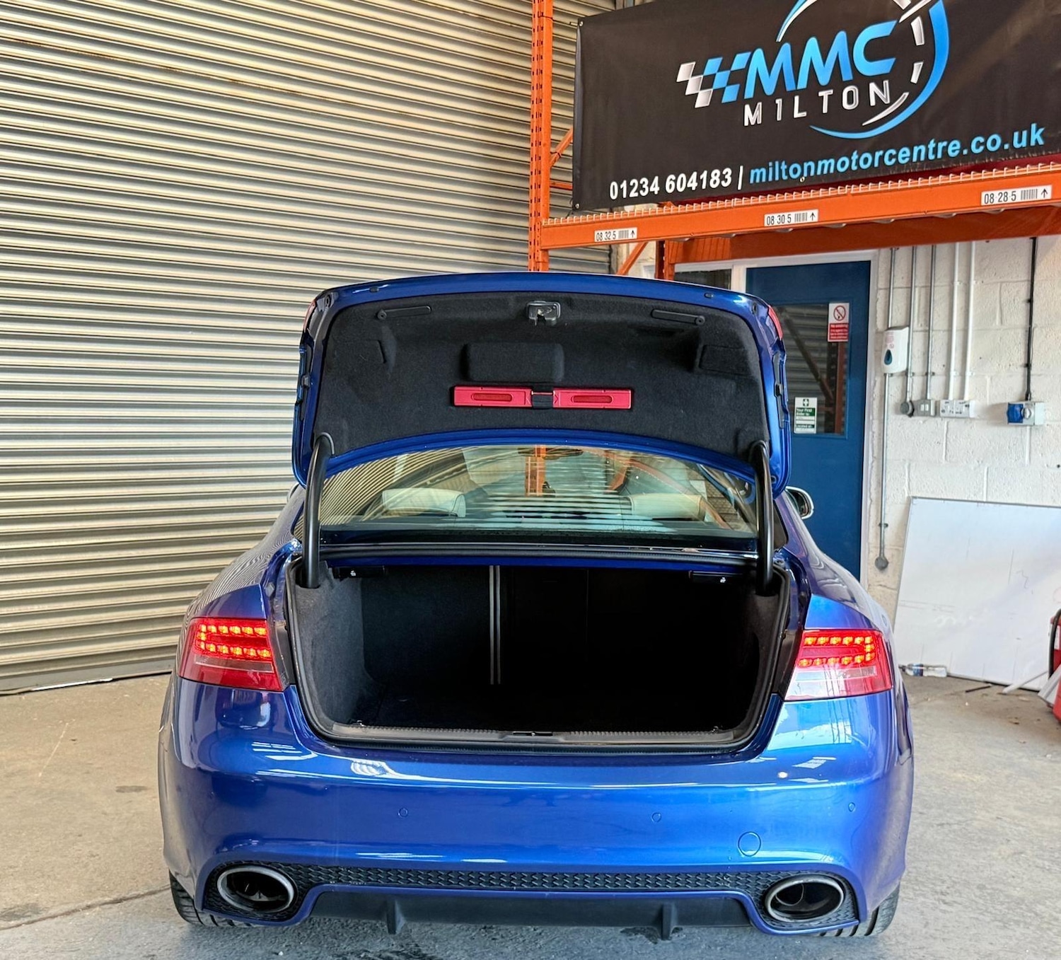 Used Audi RS5 2011 for sale - 77021271: Photo 8