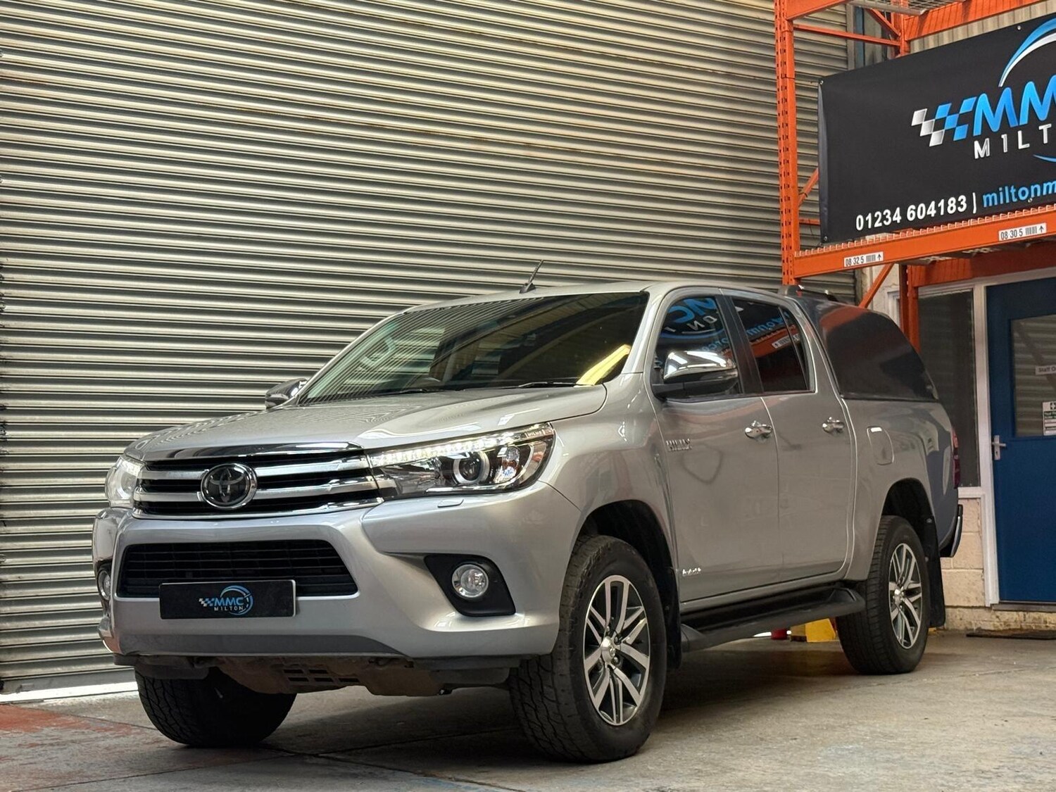 Used Toyota Hilux for sale - 77892452: Photo 2