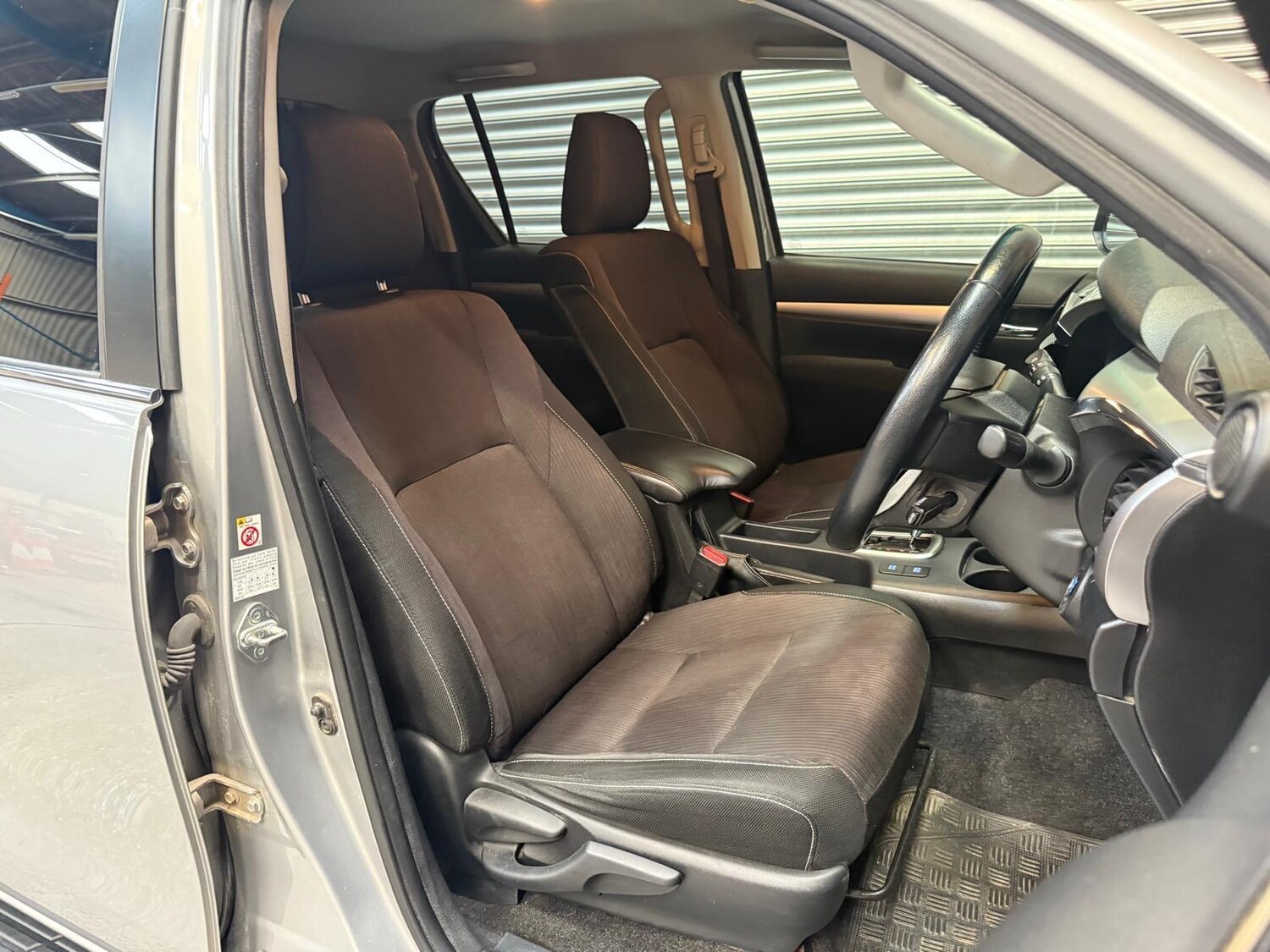 Used Toyota Hilux for sale - 77892452: Photo 23