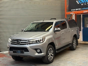 Used Toyota Hilux 2018 for sale - 77892452: Photo