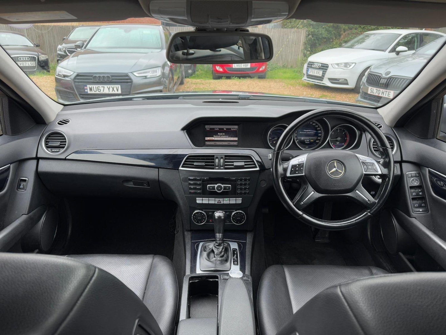 Used Mercedes-Benz C Class 2014 for sale - 77103700: Photo 15