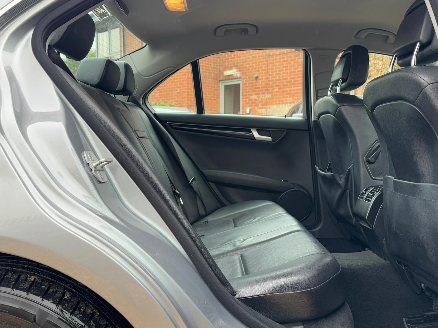 Used Mercedes-Benz C Class 2014 for sale - 77103700: Photo 18