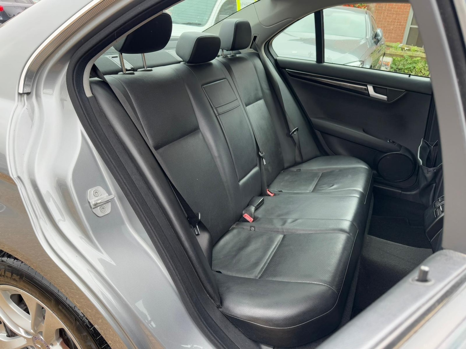 Used Mercedes-Benz C Class 2014 for sale - 77103700: Photo 19