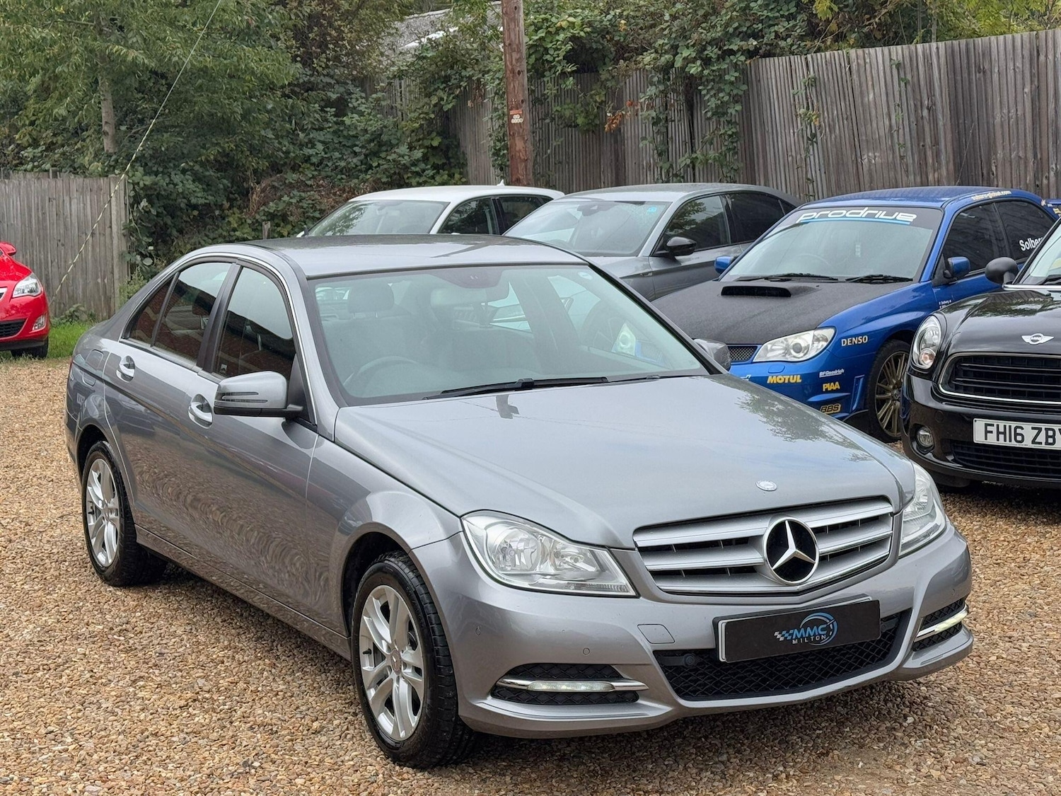 Used Mercedes-Benz C Class 2014 for sale - 77103700: Photo 2