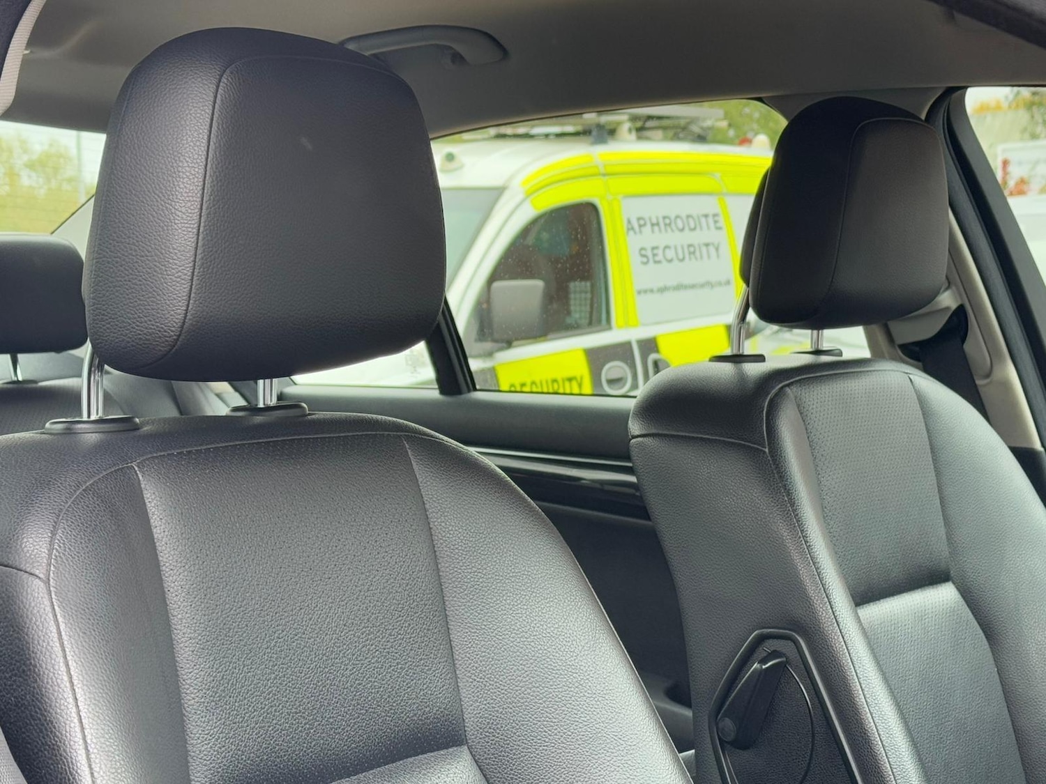 Used Mercedes-Benz C Class 2014 for sale - 77103700: Photo 39