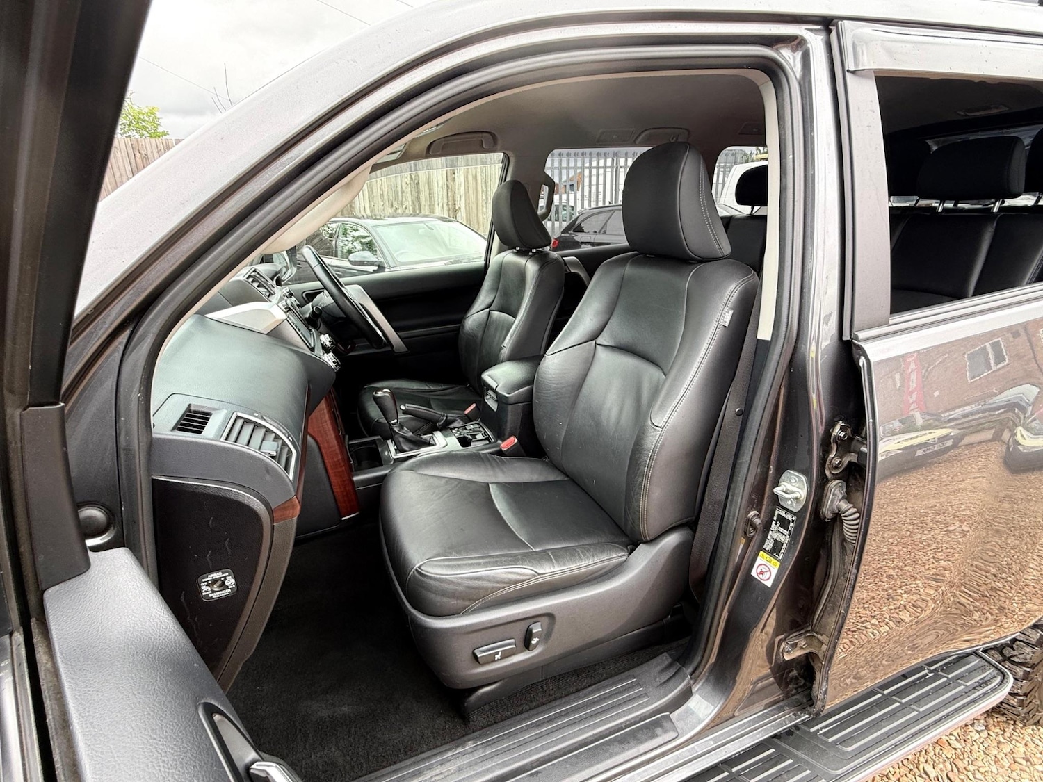 Vehicle 21