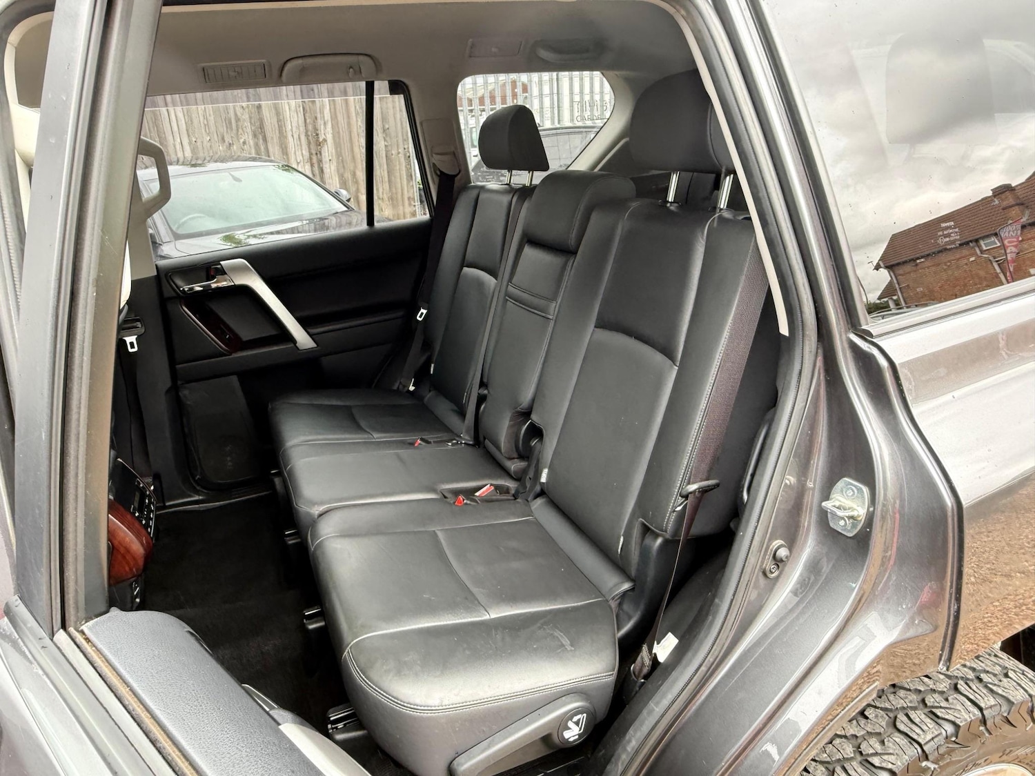 Vehicle 27