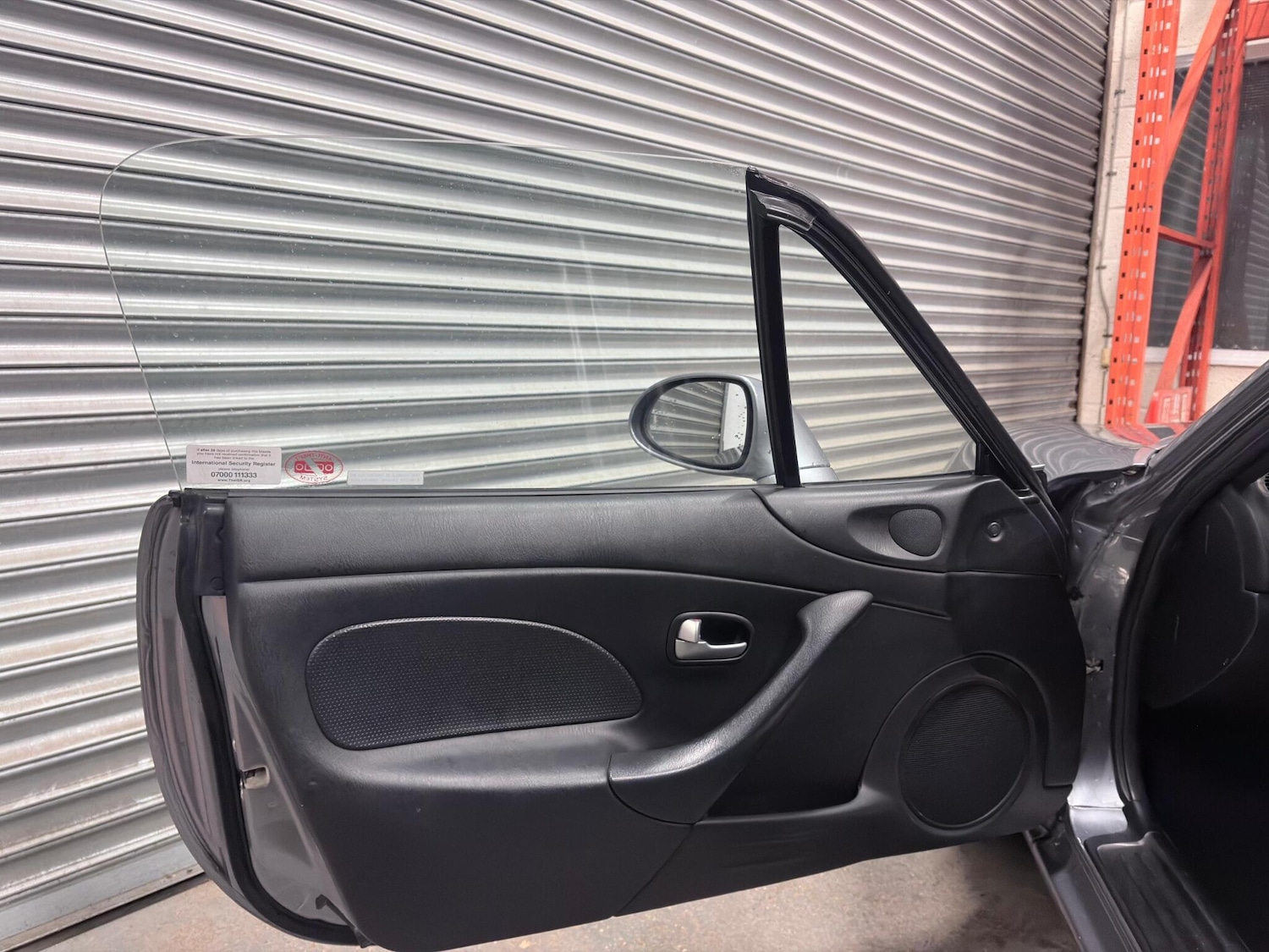 Used Mazda MX-5 2005 for sale - 77156104: Photo 25