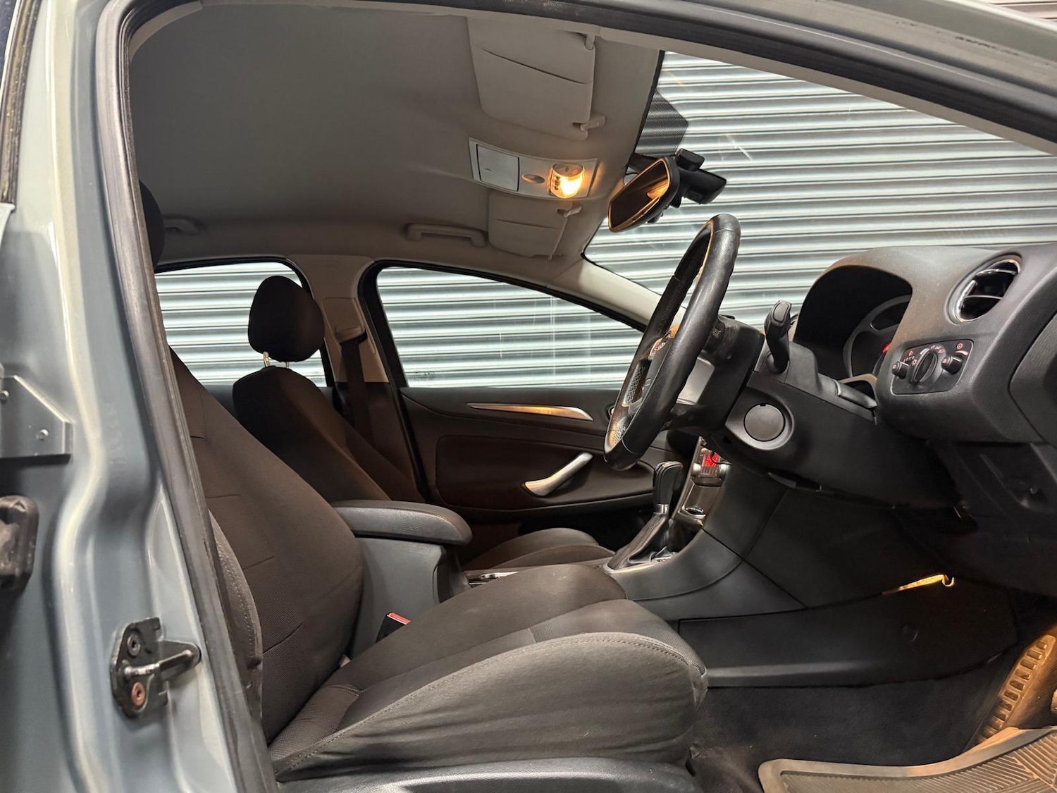 Used Ford Mondeo 2007 for sale - 78157428: Photo 24