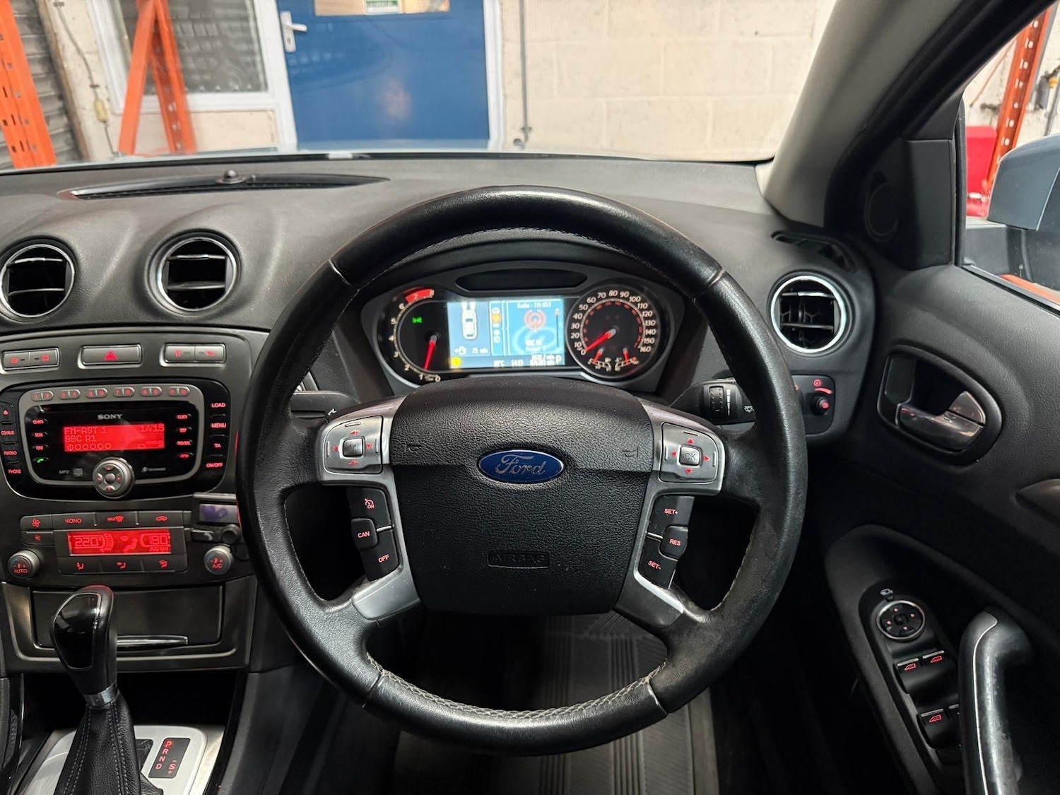 Used Ford Mondeo 2007 for sale - 78157428: Photo 38