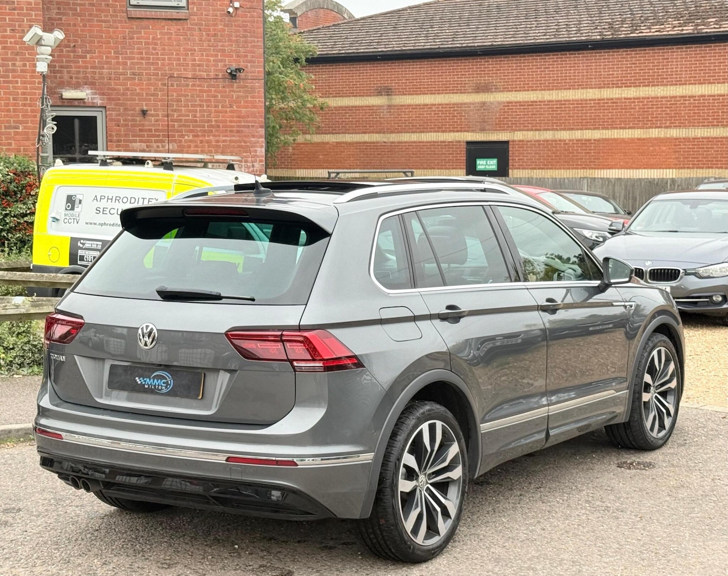 Used Volkswagen Tiguan 2020 for sale - 76283241: Photo 12