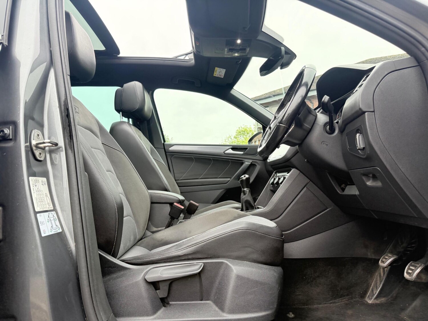 Used Volkswagen Tiguan 2020 for sale - 76283241: Photo 24