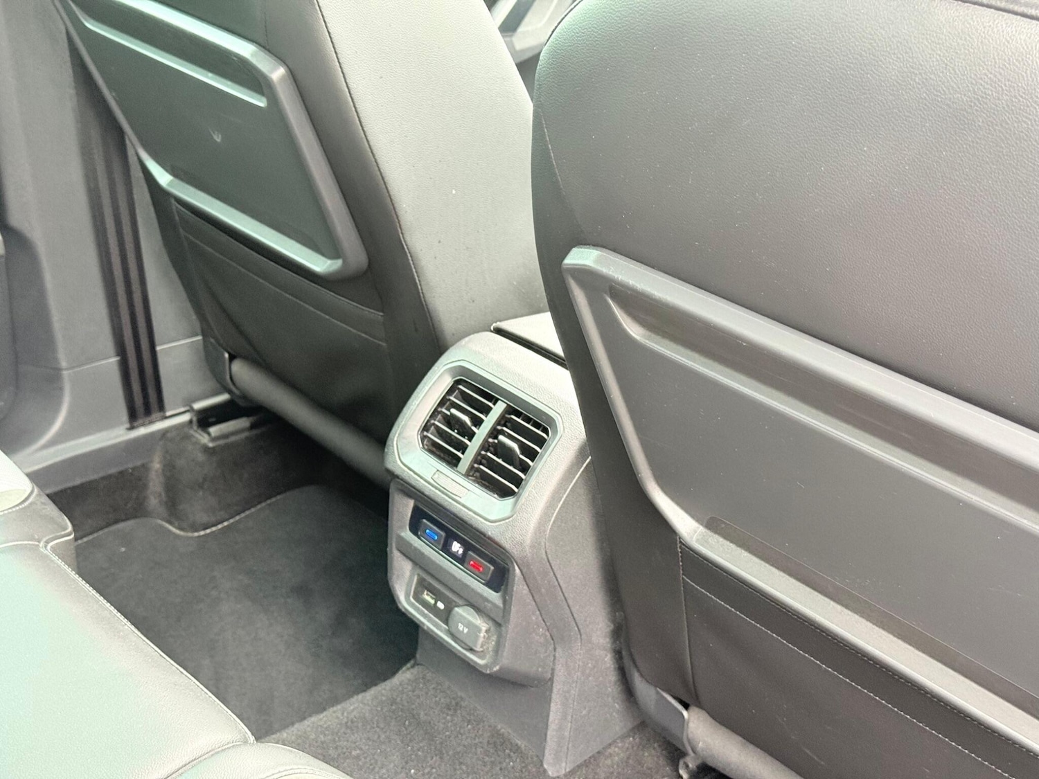 Used Volkswagen Tiguan 2020 for sale - 76283241: Photo 27